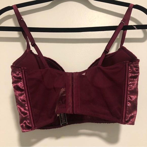 (194) Victoria’s Secret Velvet Bustier Bra - Picture 4 of 8